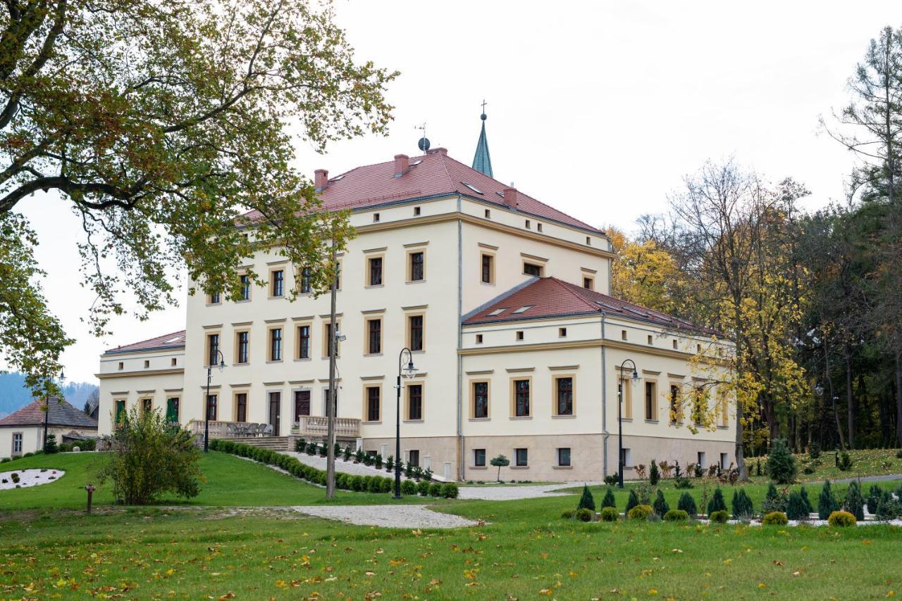 Palac Lubiechowa-Jelenia Gora- Riesengebirge エクステリア 写真