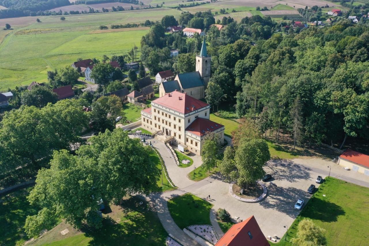 Palac Lubiechowa-Jelenia Gora- Riesengebirge エクステリア 写真